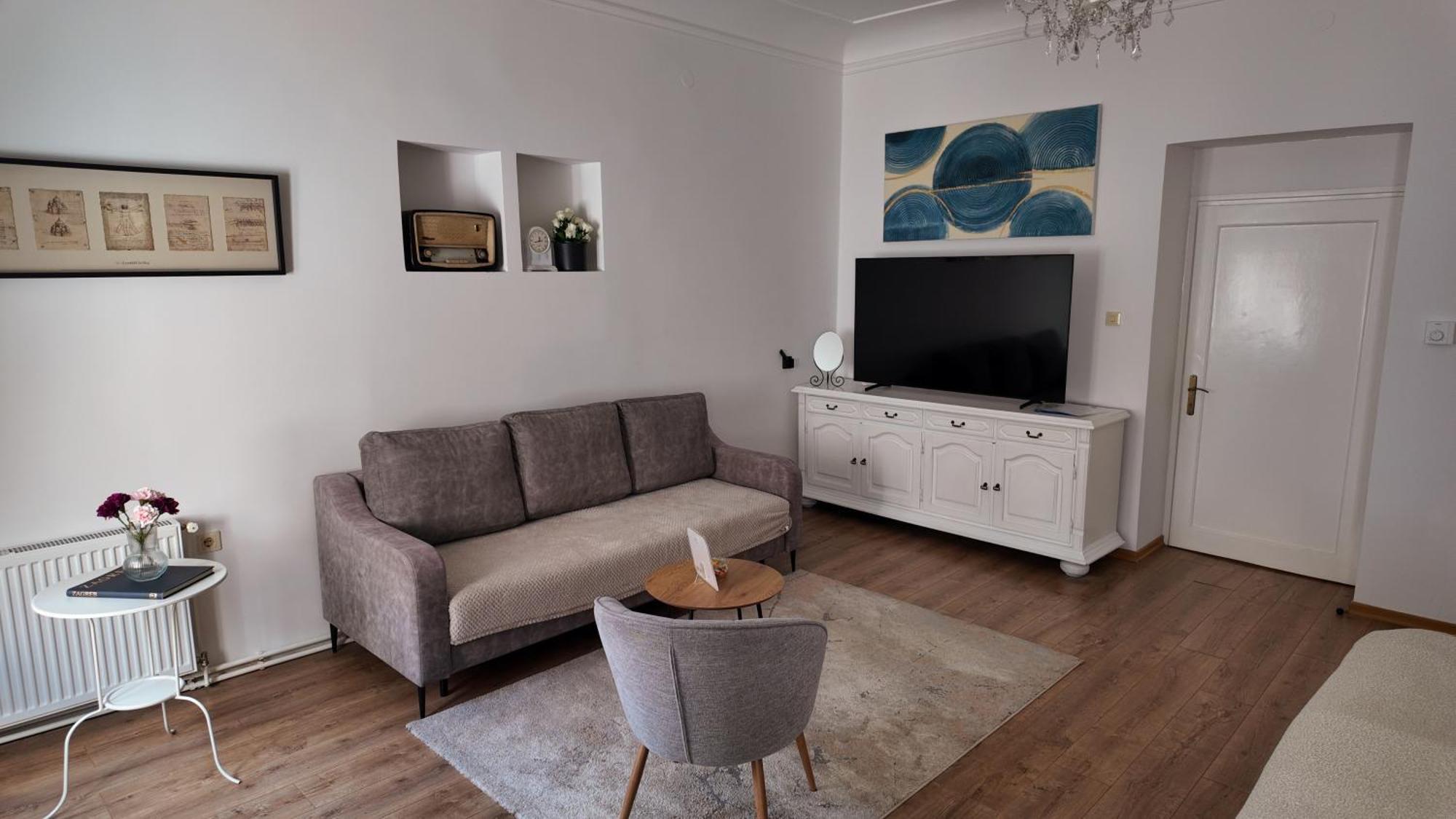 Luxury Apartment In Center Of Zágráb Kültér fotó